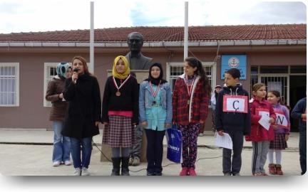 18 Mart Çanakkale Zaferinin 100.Yılı Mektup ve Şiir Yazma Yarışması